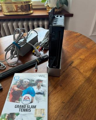 Nintendo Wii Nera + Grand Slam Tennis
