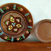 Piatti in rame decorativi da esposizione