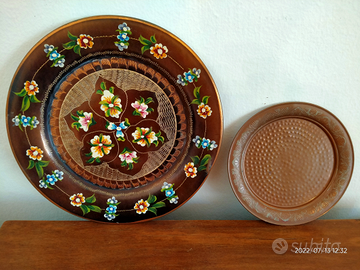 Piatti in rame decorativi da esposizione