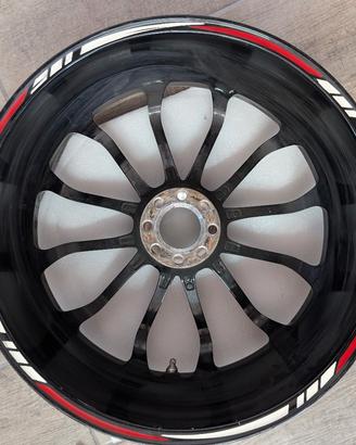Cerchio posteriore MV Agusta turismo veloce 