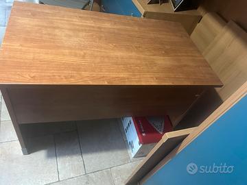 Scrivania 60x105