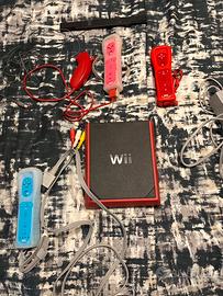Wii mini rossa e nera