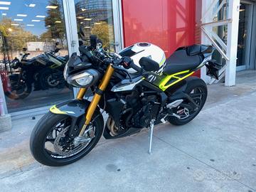 Triumph Street Triple 765 moto 2