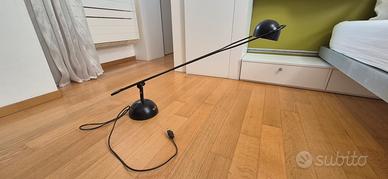 Lampada alogena da scrivania 