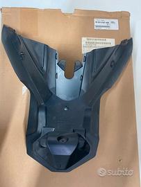 Paraspruzzi posteriore C600 Sport/C650 Sport 2016