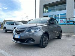 Lancia Ypsilon 1.0 FireFly 5 porte S&S Hybrid Gold