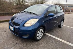Toyota Yaris 1.0 5 porte Sol TAGLIANDATA TOYOTA CH