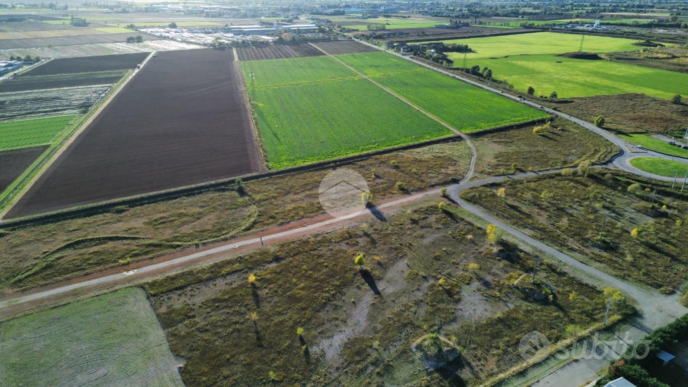 TERRENO A MEDOLE - Vista 3