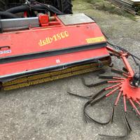 Macchina raccogli nocciole