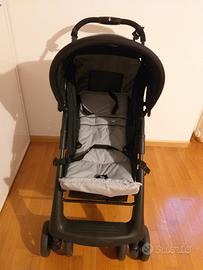 La carozzina per i bambini 1-3anni.