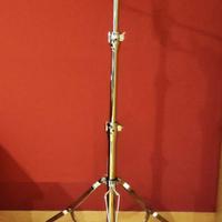 Asta Tama HC83BW a giraffa