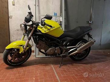 cagiva raptor 650 del 2001