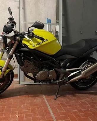 cagiva raptor 650 del 2001