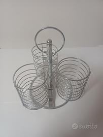 Porta bicchieri in acciaio. 