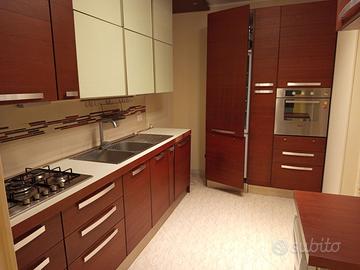 Vende cucina componibile completa Lube