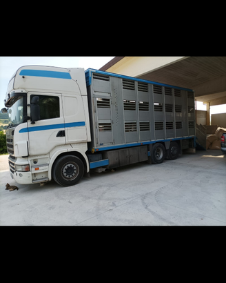 Camion trasporto animali vivi