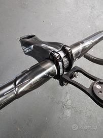 Piega Manubrio + Attacco x BDC in carbonio