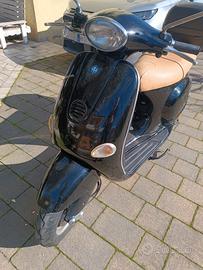 Vespa 50