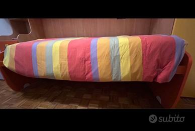 Letto rialzato moderno con materasso incluso