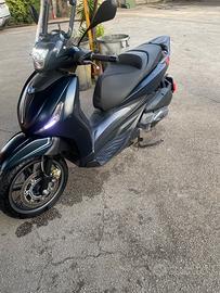 Piaggio Beverly 300 - 2021