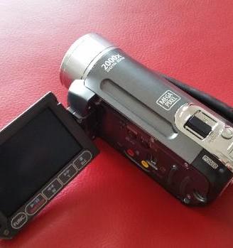 Canon FS11