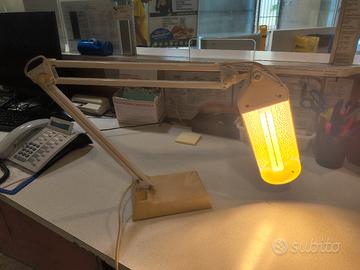 lampada da tavolo 