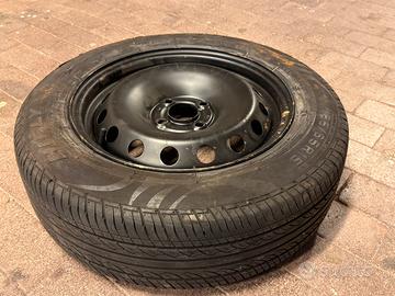 Fiat Grande Punto 1.3 Multijet pneumatico USATO