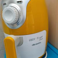 Friggitrice ad aria Ariete 2L