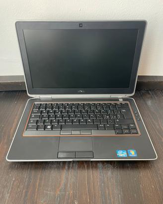 Dell Latitude E6320 13.3" Intel i5 4Gb Ram 256 SSD
