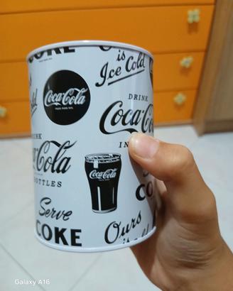 Salvadanaio coca cola