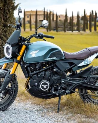 Moto Morini SEIEMMEZZO SCR (2026) - solo 2000 km 