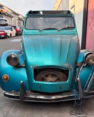 Per ricambi o intera Citroen 2 cavalli