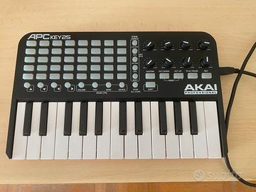 AKAI APC Key 25  Pari al nuovo