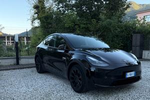 Tesla Model Y RWD 2023 anche Subentro leasing