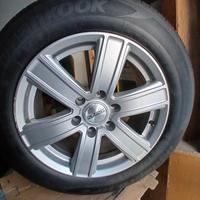 N.4 CERCHI IN LEGA 235/60 R18 COMPLETI DI GOMME