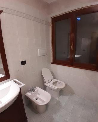Set completo bagno, subito disponibile