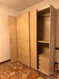 Armadio grande color legno