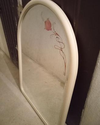 Specchio grande con cornice laccata bianca