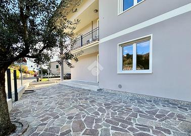 4 LOCALI A RODENGO SAIANO