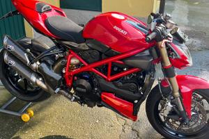 Ducati Streetfighter 848 - 2012