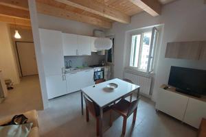 Appartamento Ristrutturato zona servita