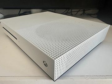 Xbox One S da 500 GB