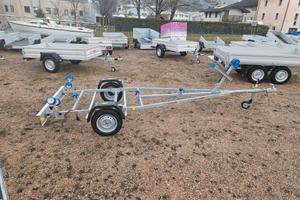 Carrello rimorchio auto trasporto barche