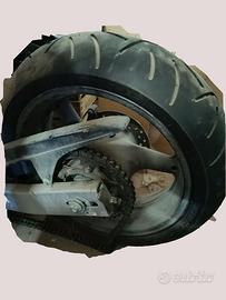 Cerchi anteriore e posteriore Honda Hornet 600