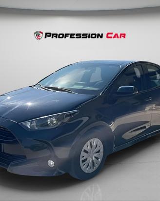 Toyota Yaris 1.5 hybrid Business