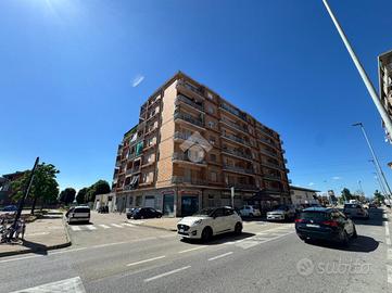 3 LOCALI A CARMAGNOLA