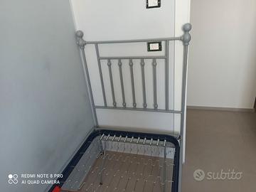 Letto in Ferro battuto.