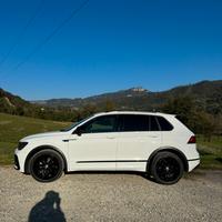 TIGUAN 2.0 R-LINE