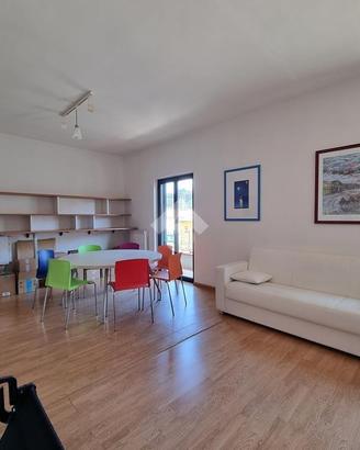 2 LOCALI A CASTELLALTO