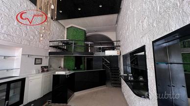 Immobile di 100 m² con 2 locali a Montevarchi